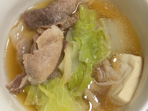 白菜と豚肉の鶏出汁スープ